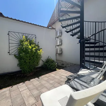 Fabi 2 Апартаменты *